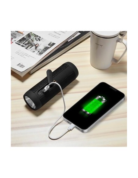 celly-speakerbikebk-luz-delantera-bicicleta-con-altavoz-incoporado-3.jpg