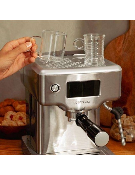 Cecotec Power Espresso 20 Barista Compact Cafetera barista con 20 bares, pantalla digital y thermoblock.