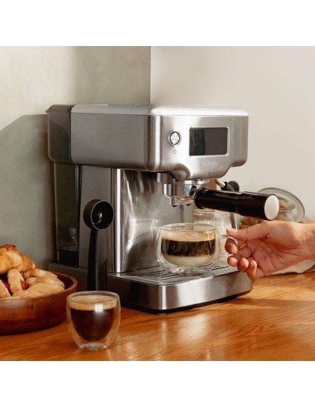 Cecotec Power Espresso 20 Barista Compact Cafetera barista con 20 bares, pantalla digital y thermoblock.