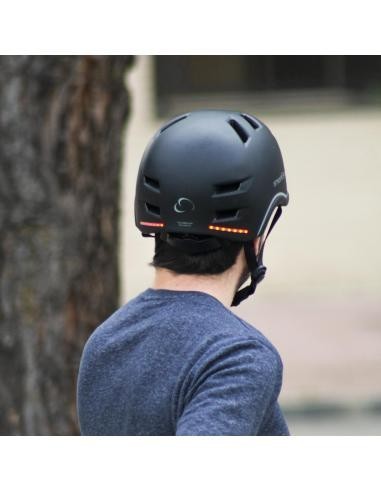 SmartGyro Helmet Max Casco Inteligente con LED Talla L Negro