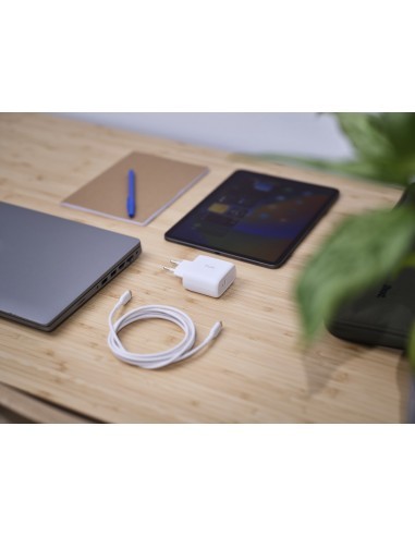 trust-maxo-cargador-usb-c-de-65w-incluye-cable-usb-c-9.jpg