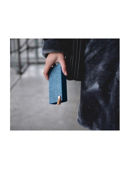 fresh-n-rebel-rockbox-slice-altavoz-azul-9.jpg