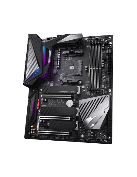 gigabyte-x70-aorus-master-placa-base-4.jpg