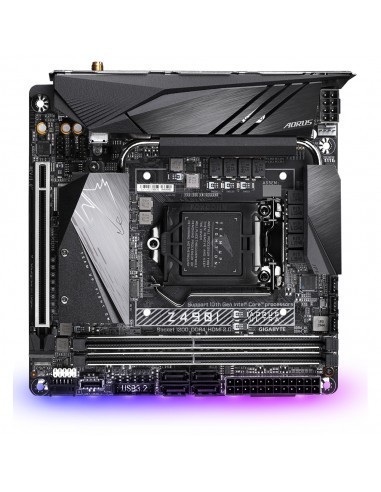 gigabyte-z490i-aorus-ultra-placa-base-1.jpg