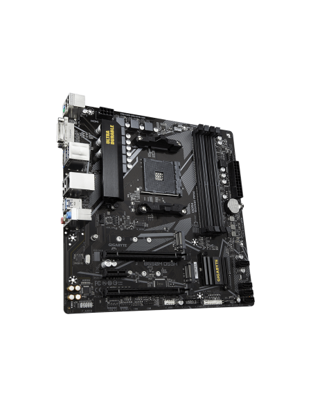 gigabyte-b550m-ds3h-placa-base-3.jpg