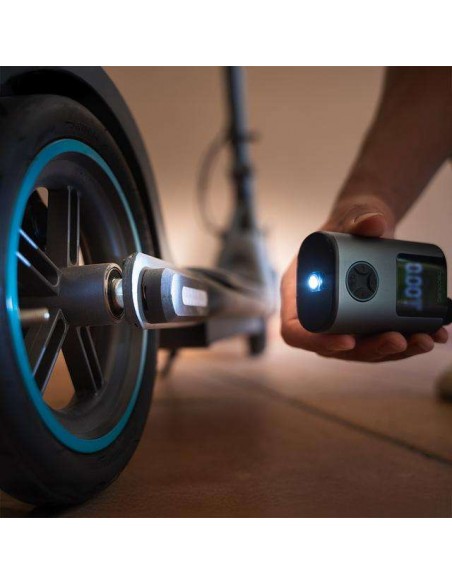 Cecotec Mini Air Max Inflador Eléctrico Compacto. Doble batería de 600mAh hasta 150psi