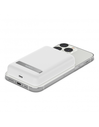 belkin-boostcharge-bateria-externa-inalambrica-magnetica-5000mah-blanca-para-iphone-5.jpg