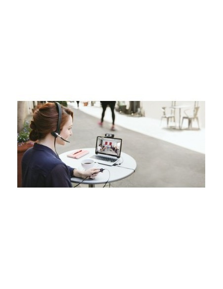 logitech-hd-webcam-c930e-6.jpg