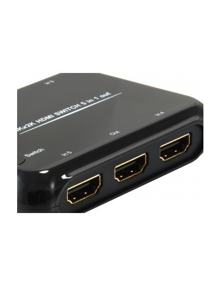 equip-swtich-hdmi-5-entradas-1-salida-4k-con-mando-3.jpg