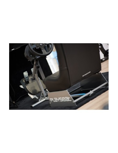 playseat-evolution-black-13.jpg
