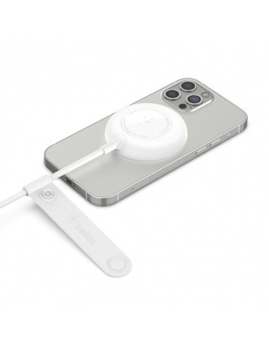 belkin-base-de-carga-magnetica-portatil-de-75-w-magsafe-blanca-1.jpg