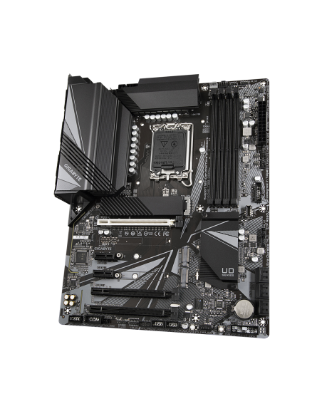 gigabyte-z690-ud-placa-base-4.jpg