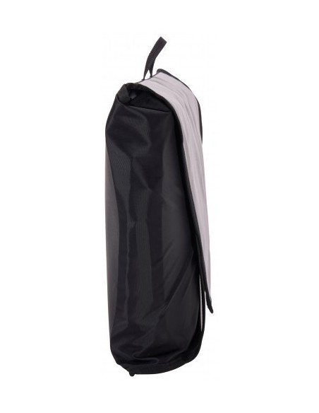 thule-garment-folder-sobre-blanco-para-llevar-ropa-doblada-7.jpg