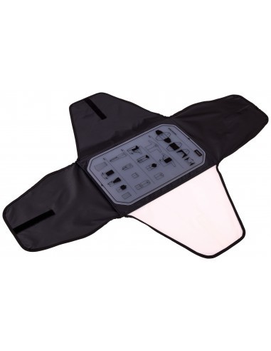thule-garment-folder-sobre-blanco-para-llevar-ropa-doblada-10.jpg
