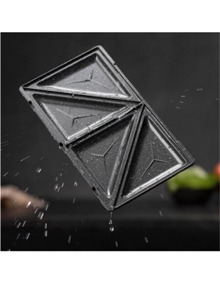 cecotec-rockntoast-3in1-sandwichera-6.jpg